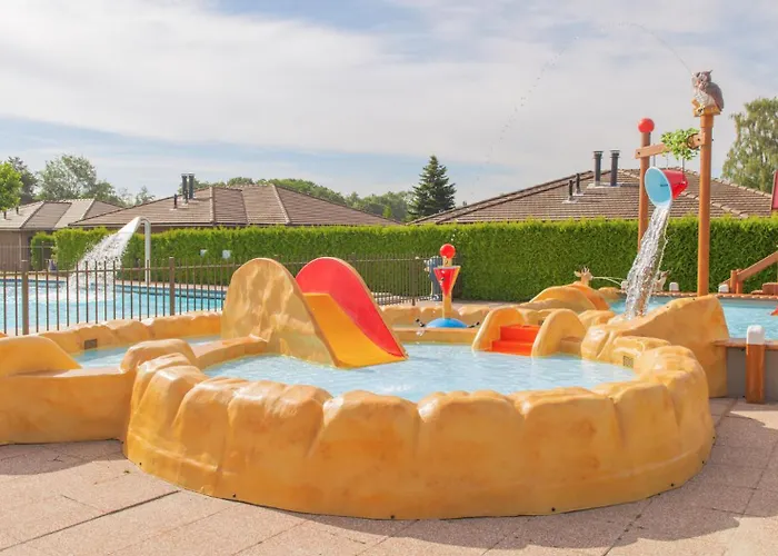 Semesterbostad Groepsboerderij | 20 Personen *